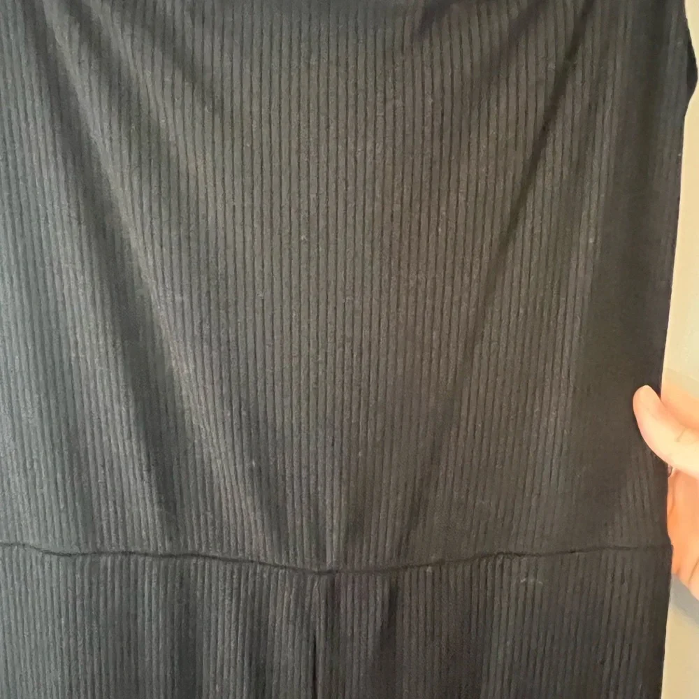 NWOT Reformation Jeans black sleeveless jumpsuit size L - Picture 3 of 11